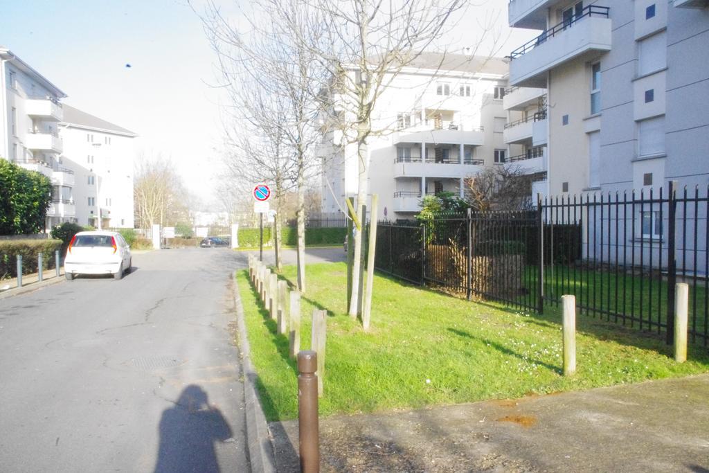 Residences les roseaux Lognes Exterior foto